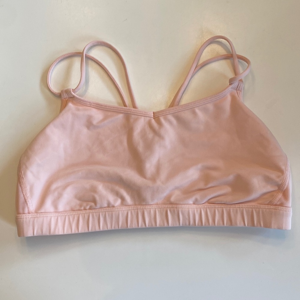 Lululemon sports bra